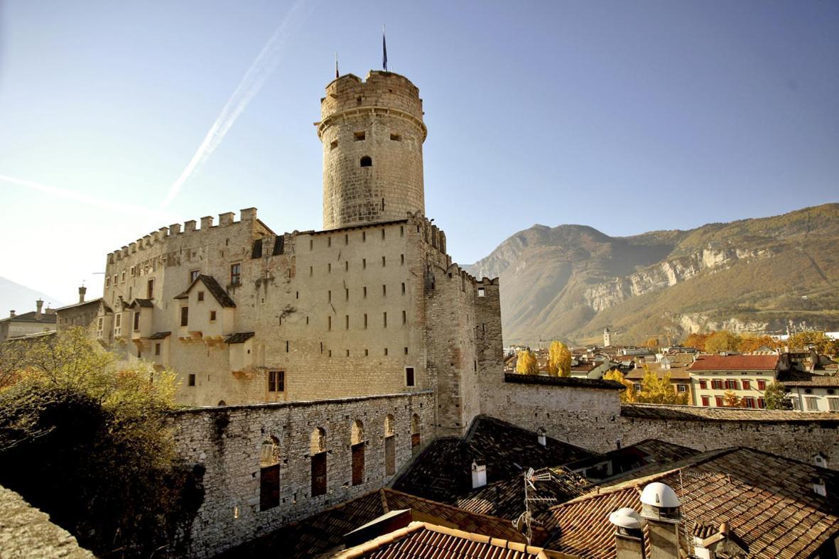 I Dodici Mesi Rooms&Apartments Trente Buitenkant foto